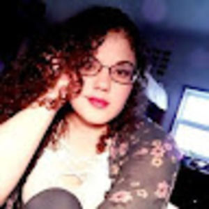 Meet your Posher, Sarah a